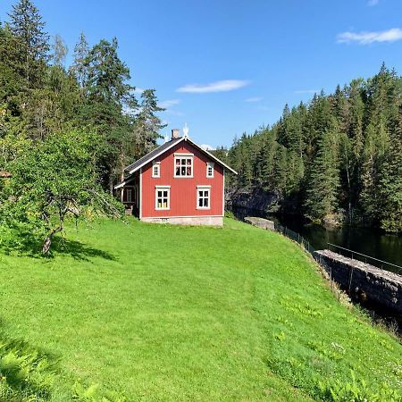 Hotel Vrangfoss Slusevokterbolig Funnemark Esterno foto